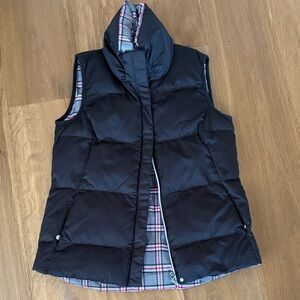 BNWT Daily Sports Reversible Black Puffer Vest - Sz S